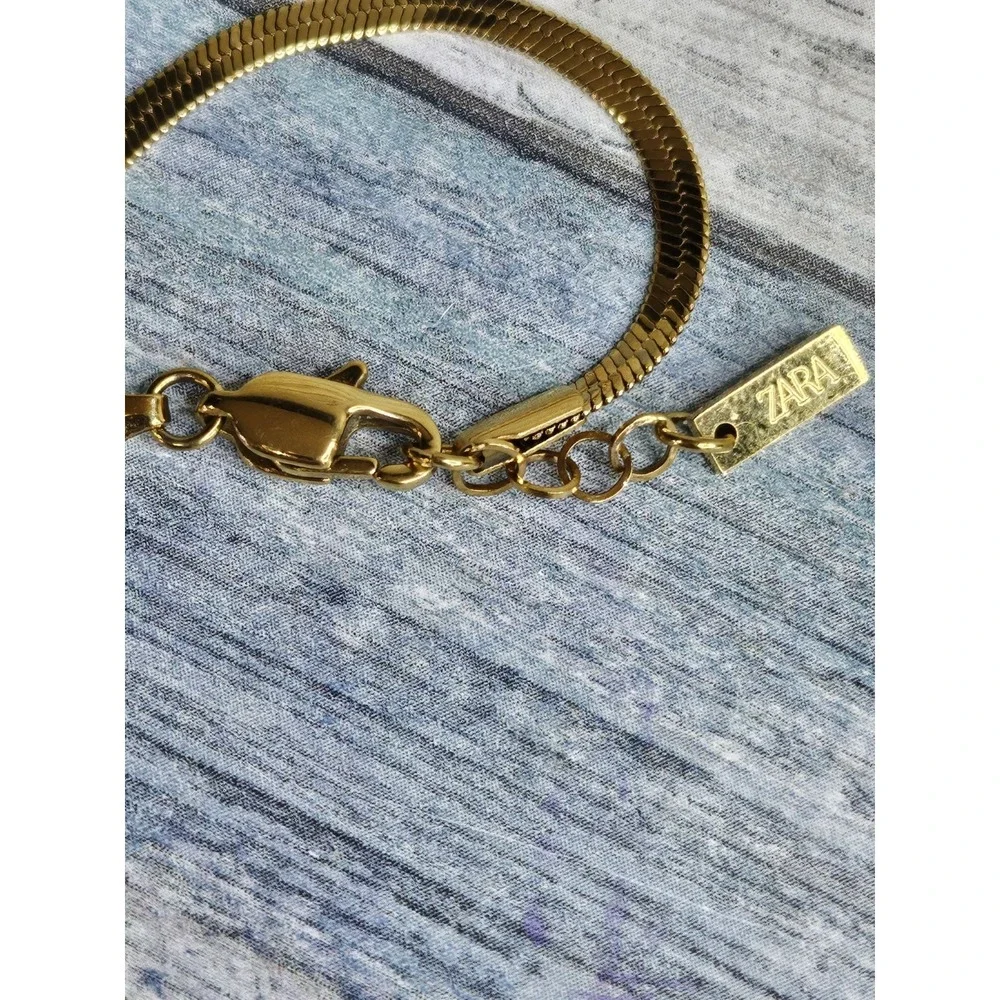 Zara Signed Classic Herringbone Chain Necklace Gold‎ Tone 20